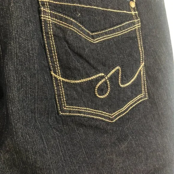 New Santana Plus Size Jeans Dark Wash - Picture 14 of 14